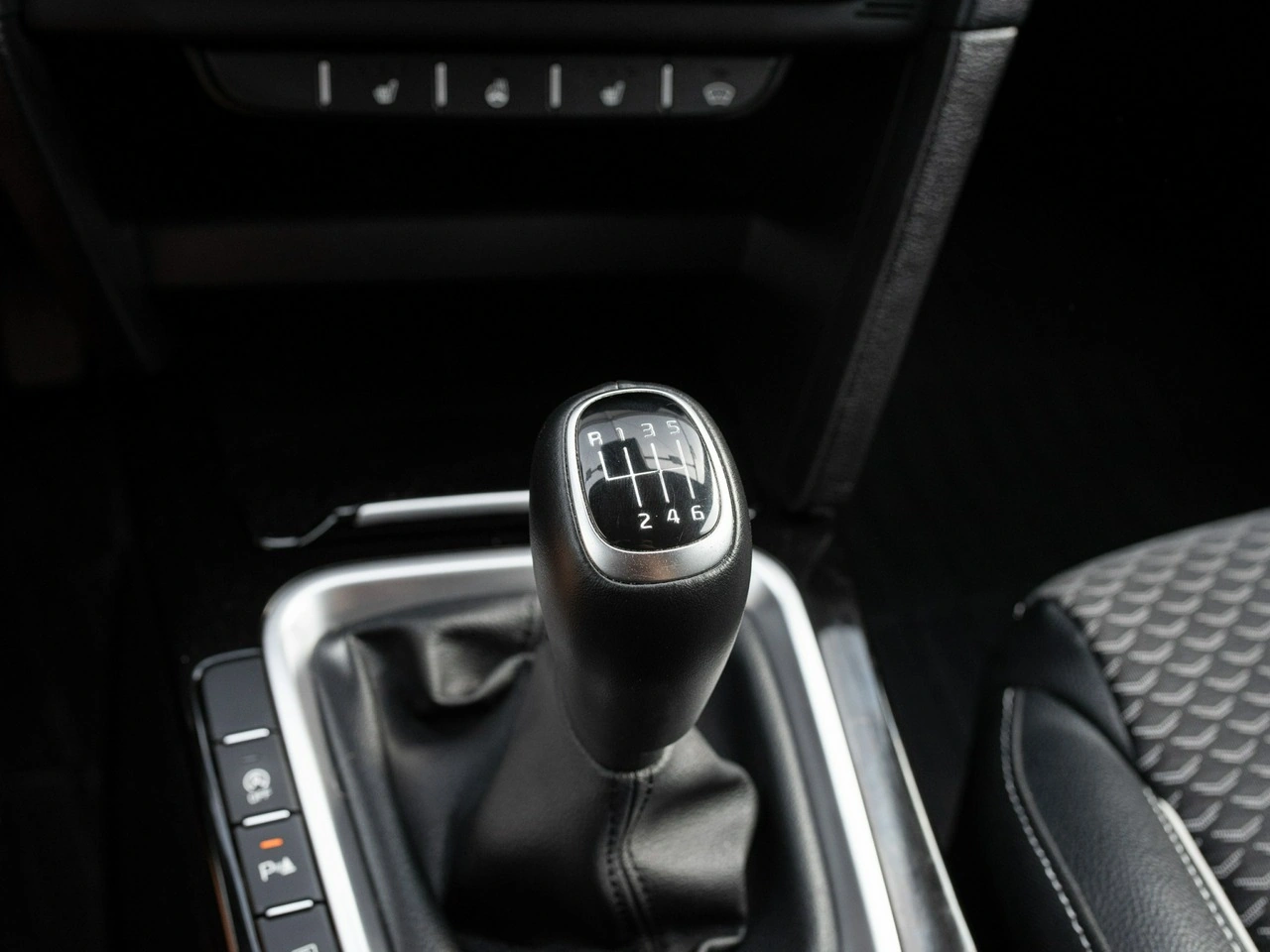 Kia Ceed - Zdjęcie 12