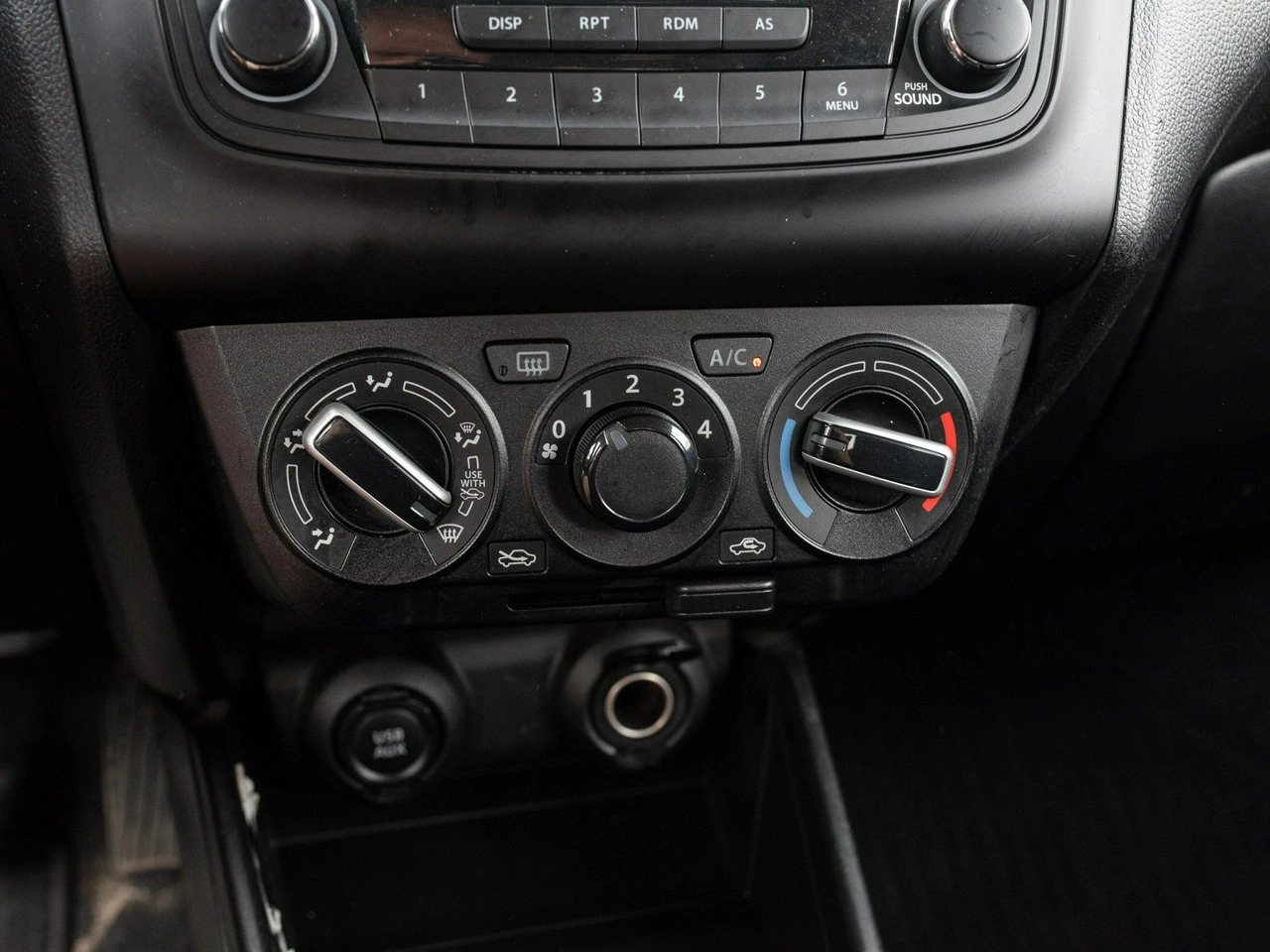 Suzuki Swift - Zdjęcie 15