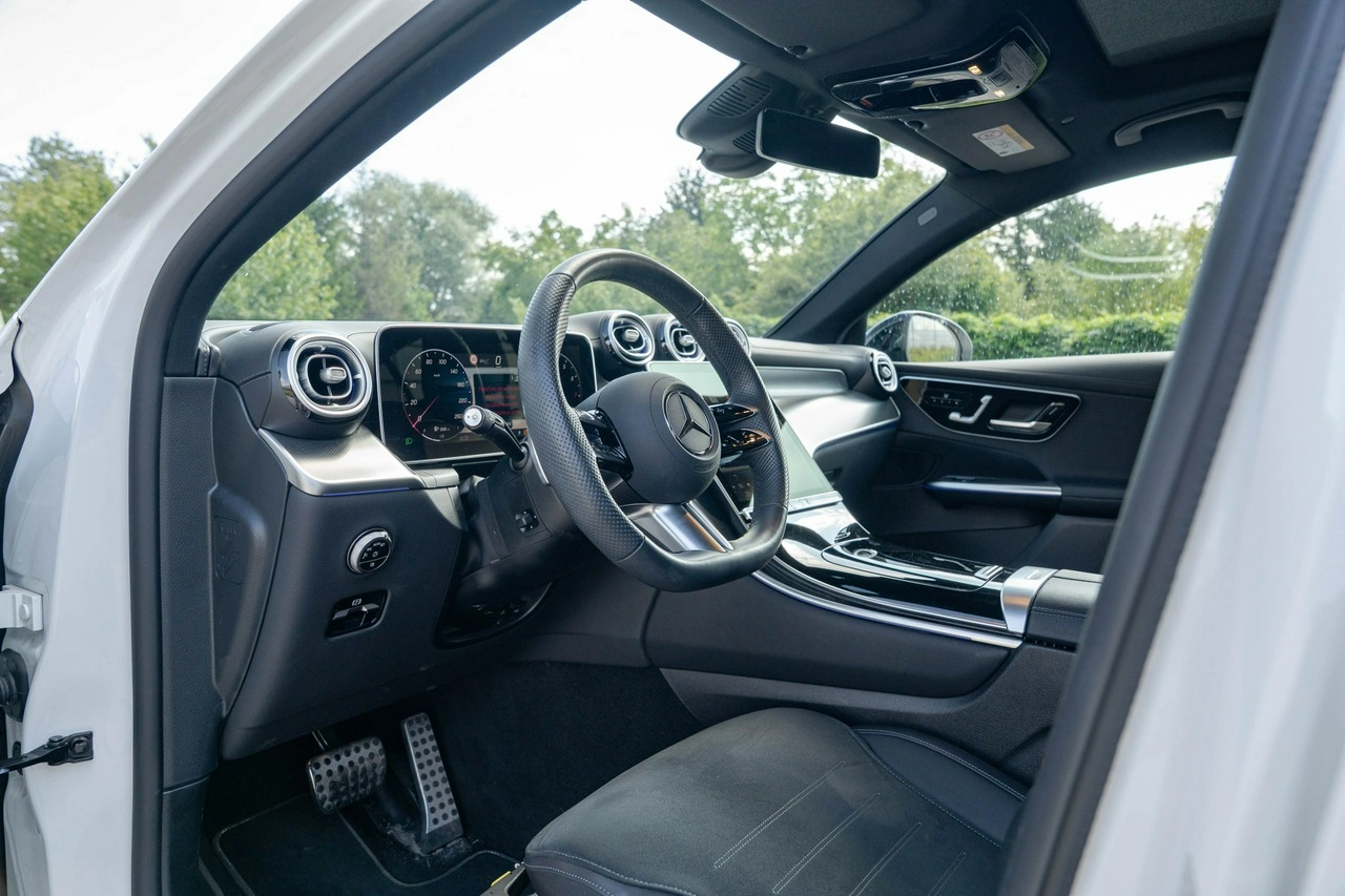 Mercedes GLC 200 - Zdjęcie 17