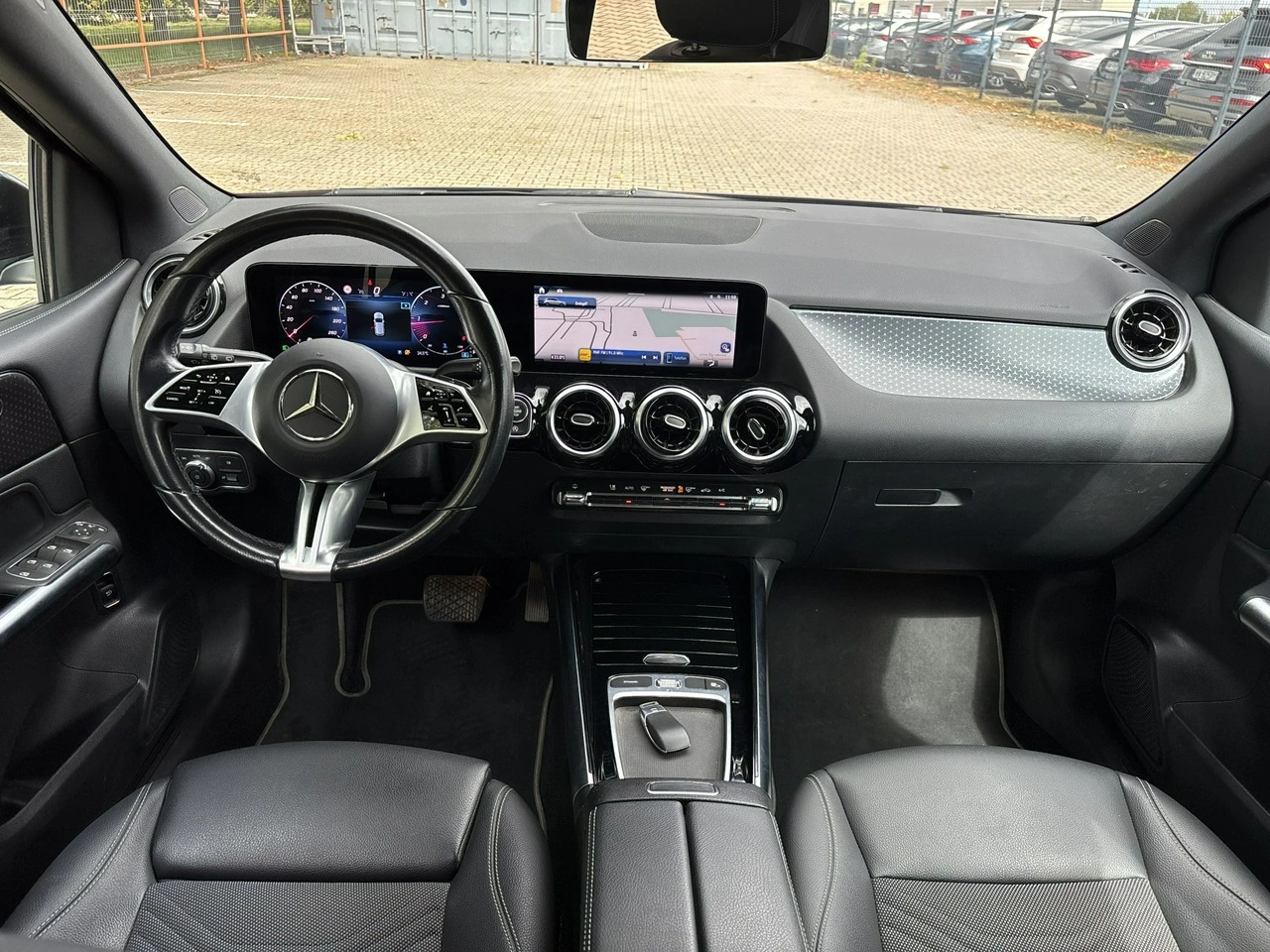 Mercedes B 220 - Zdjęcie 12