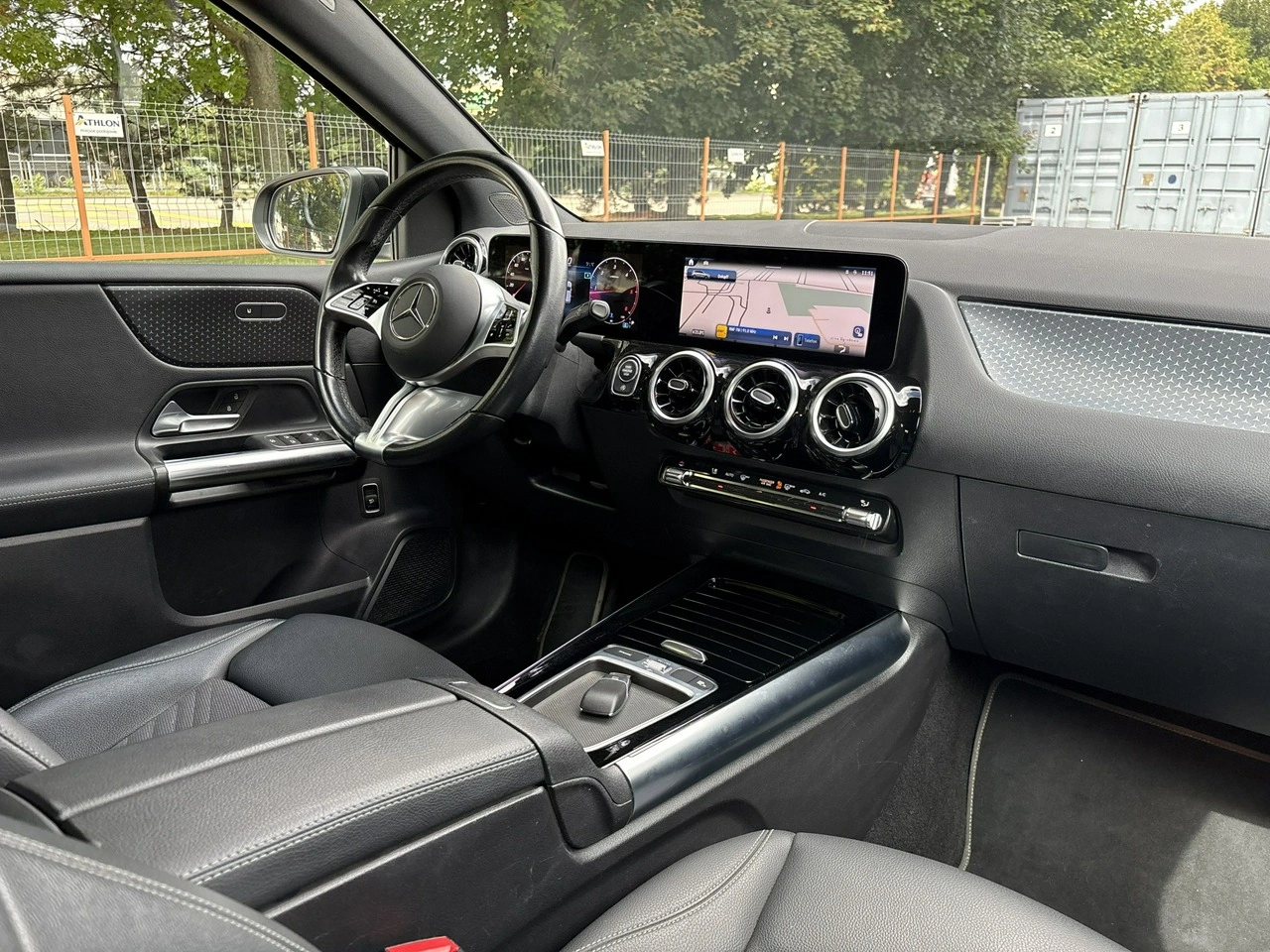 Mercedes B 220 - Zdjęcie 13