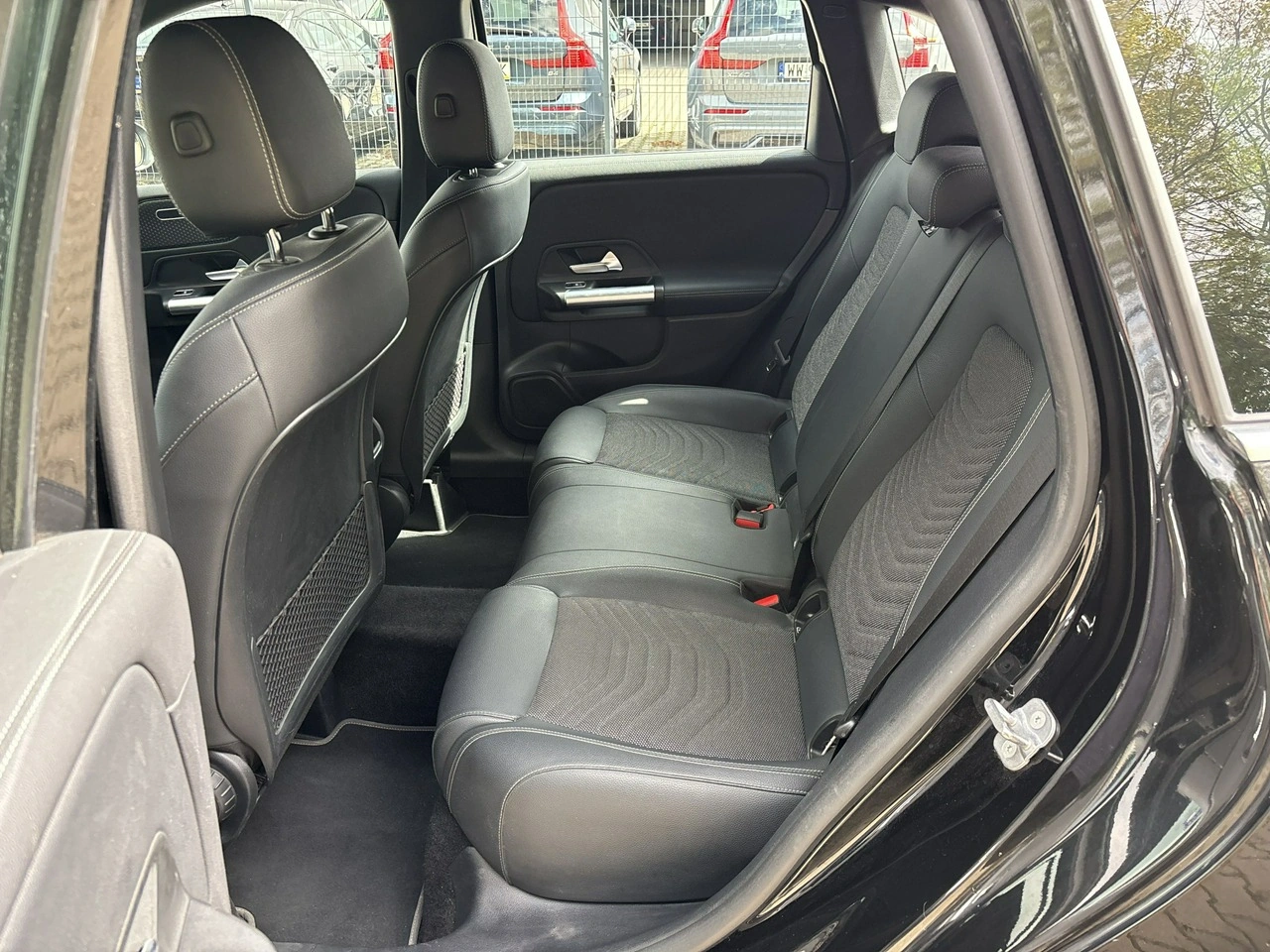 Mercedes B 220 - Zdjęcie 18