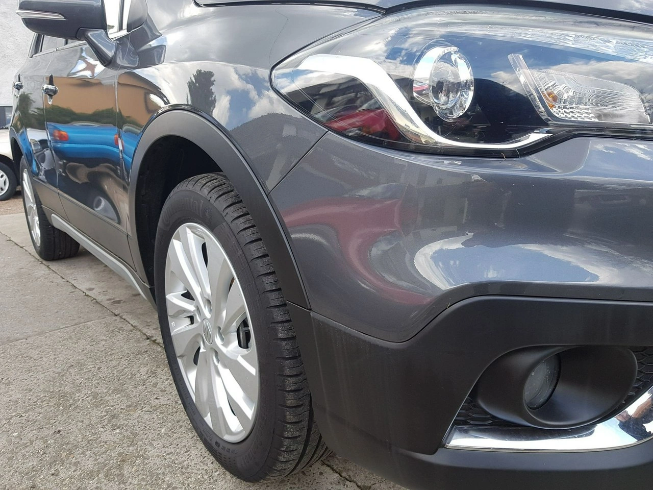 Suzuki SX4 S-Cross - Zdjęcie 17