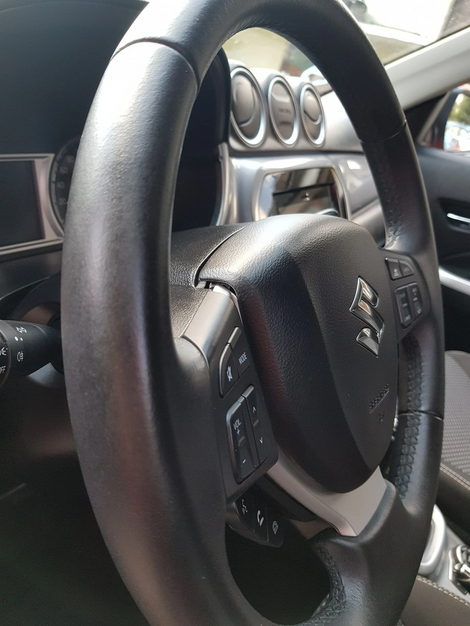 Suzuki Vitara - Zdjęcie 5