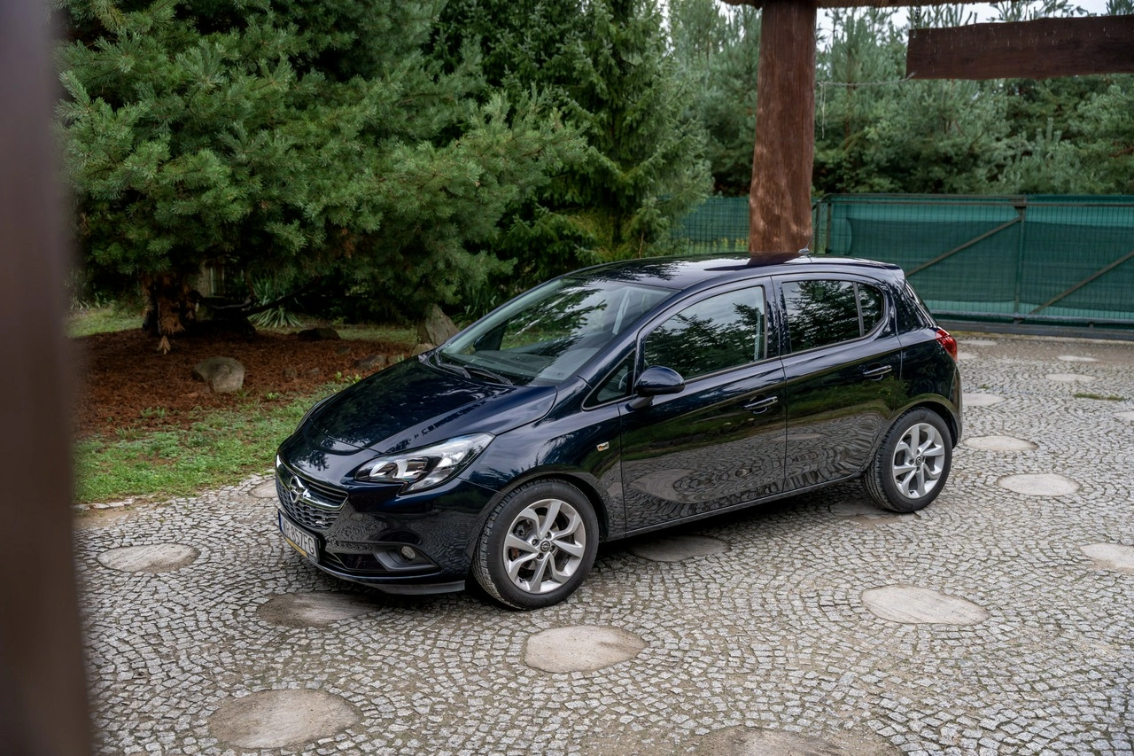 Opel Corsa - Zdjęcie 20
