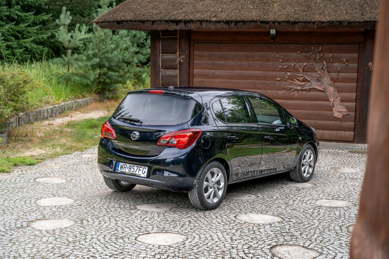 Opel Corsa - Zdjęcie 21
