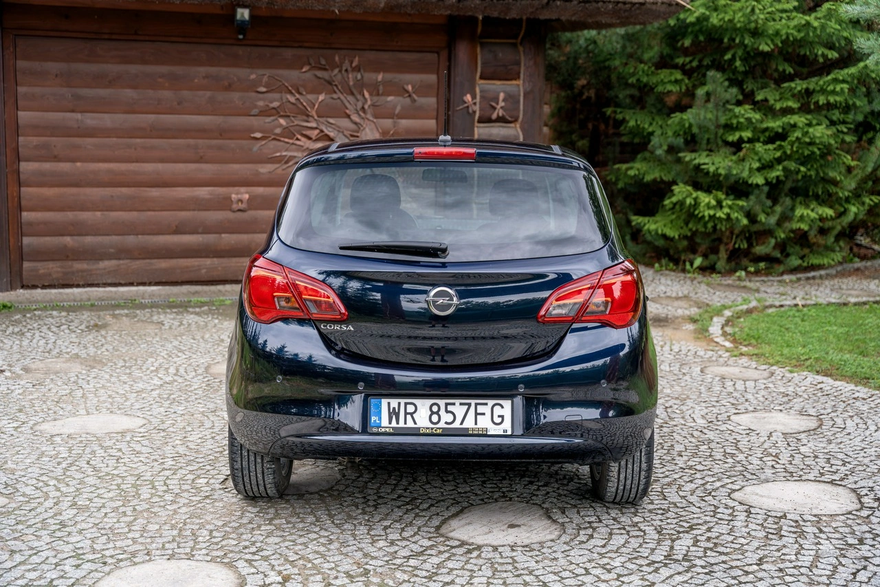 Opel Corsa - Zdjęcie 23