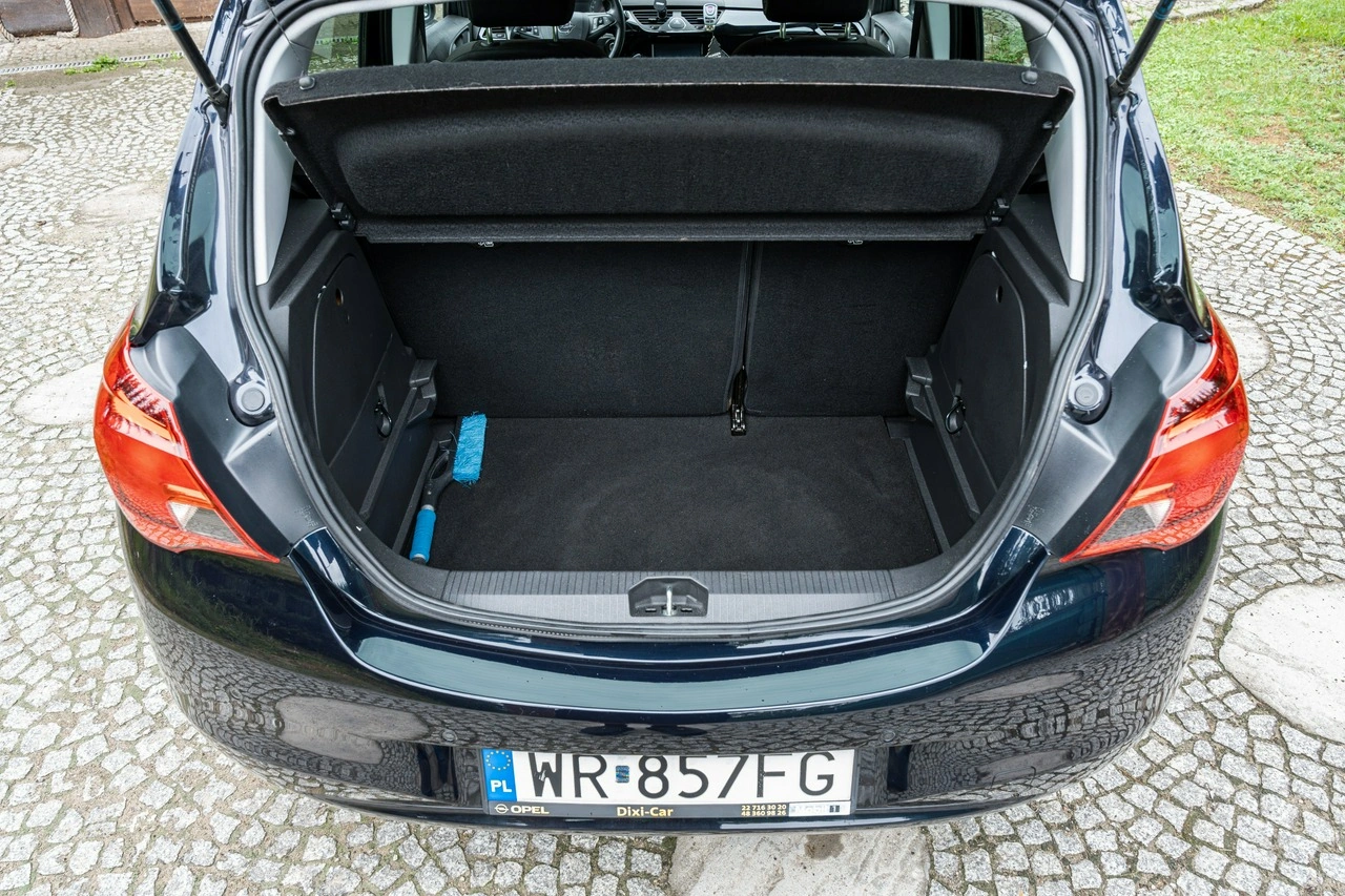 Opel Corsa - Zdjęcie 25