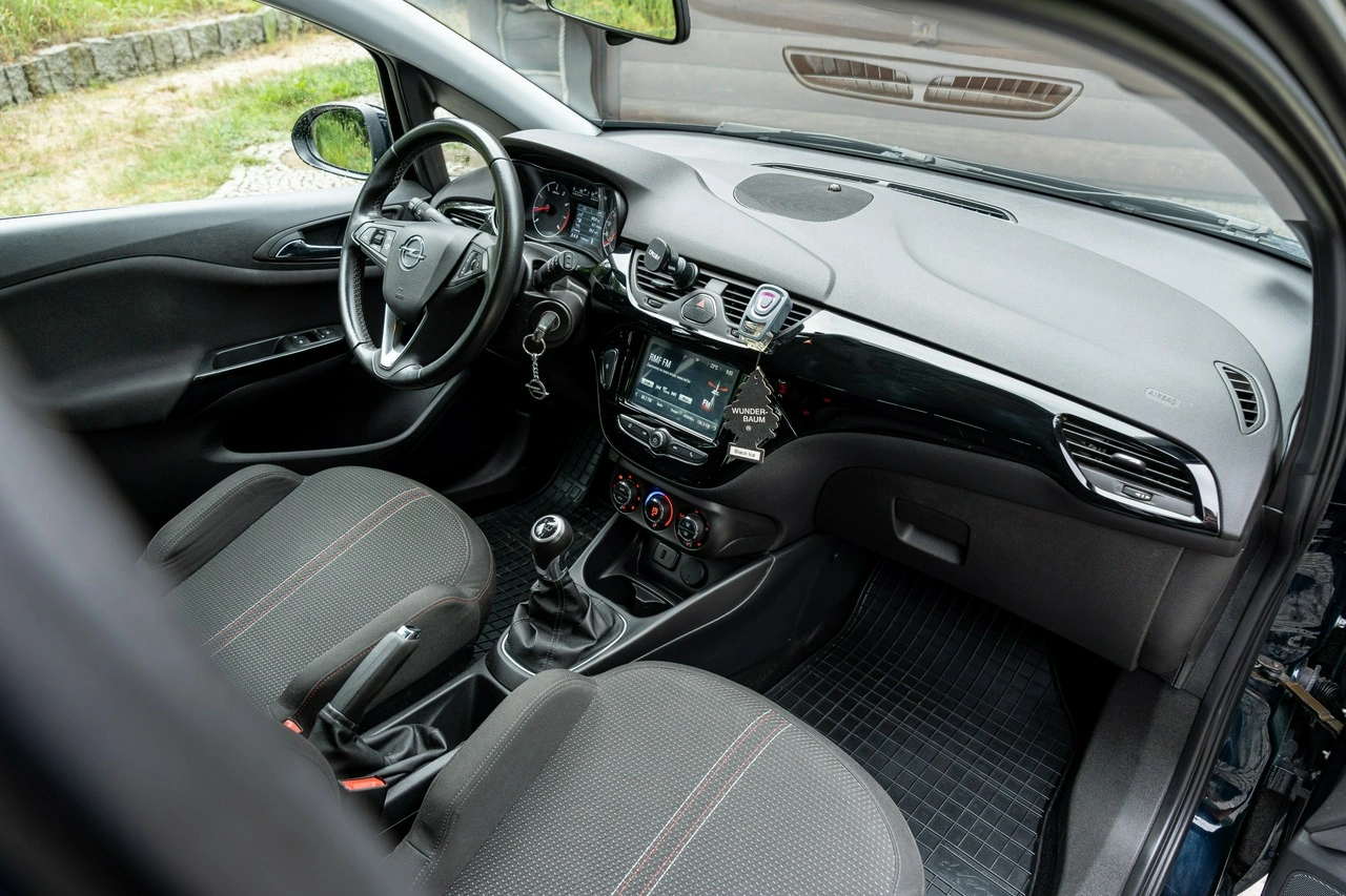 Opel Corsa - Zdjęcie 34