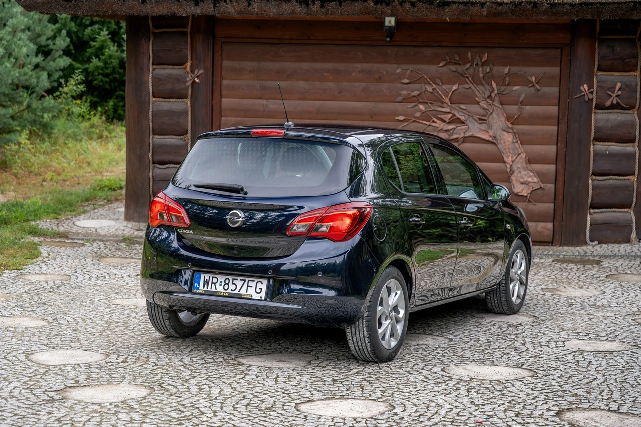 Opel Corsa - Zdjęcie 3