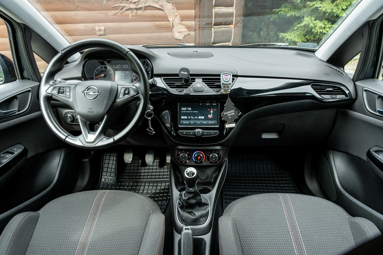 Opel Corsa - Zdjęcie 43