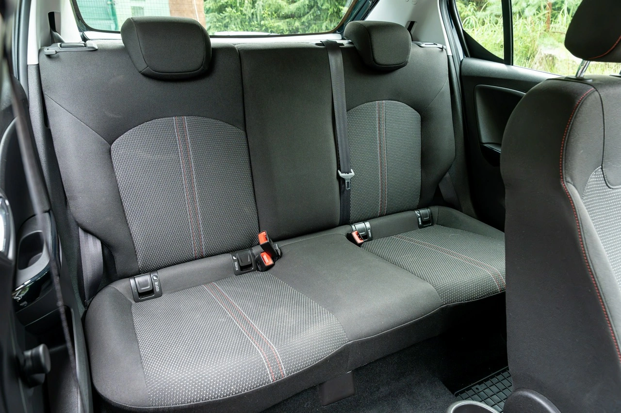 Opel Corsa - Zdjęcie 48