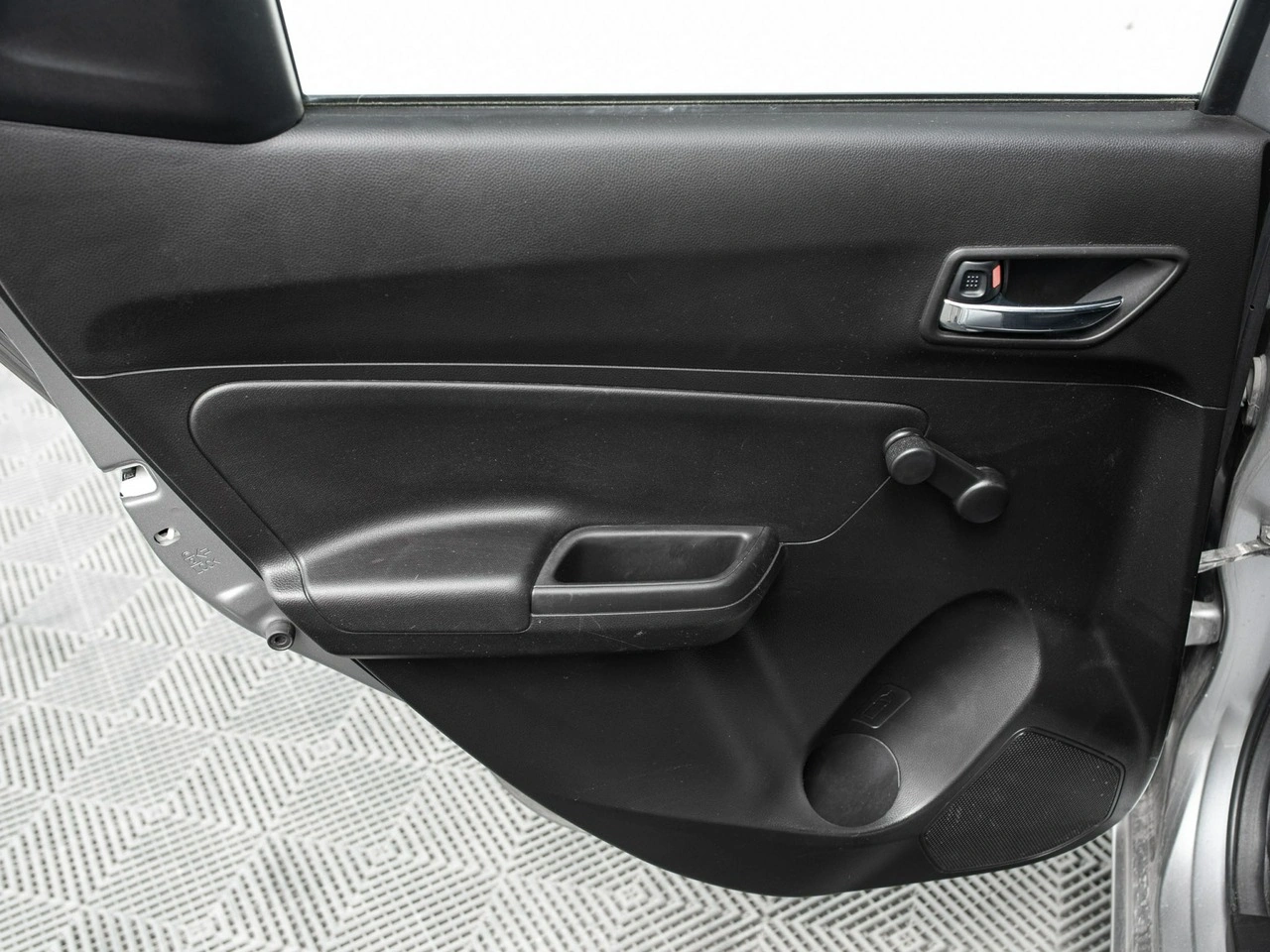 Suzuki Swift - Zdjęcie 16