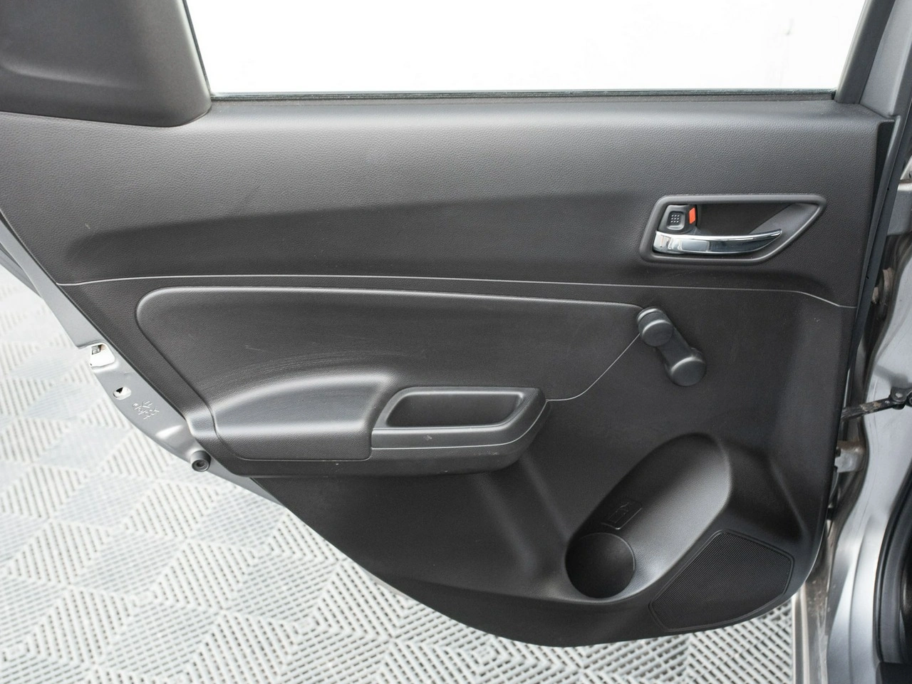 Suzuki Swift - Zdjęcie 16