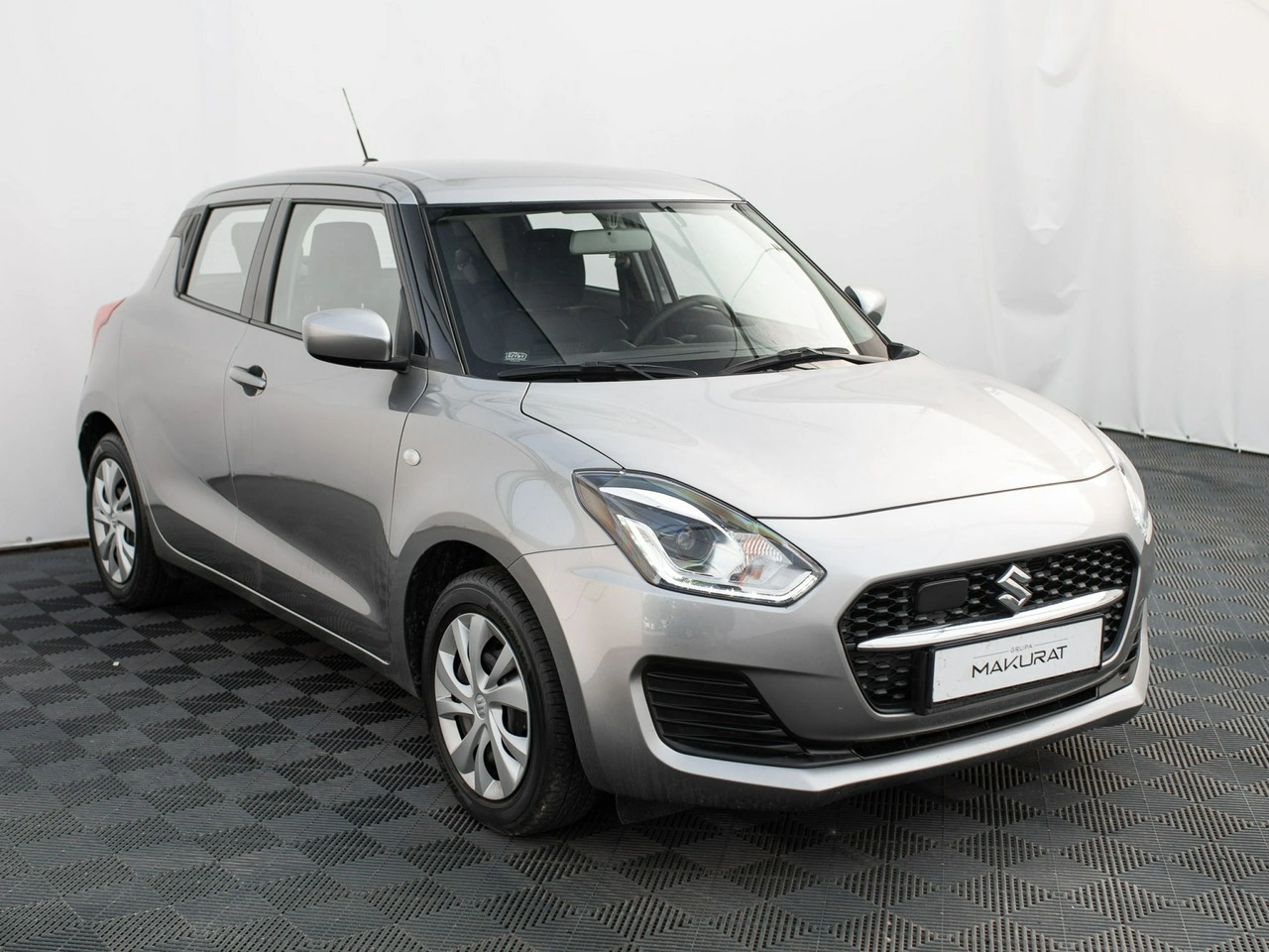 Suzuki Swift - Zdjęcie 2