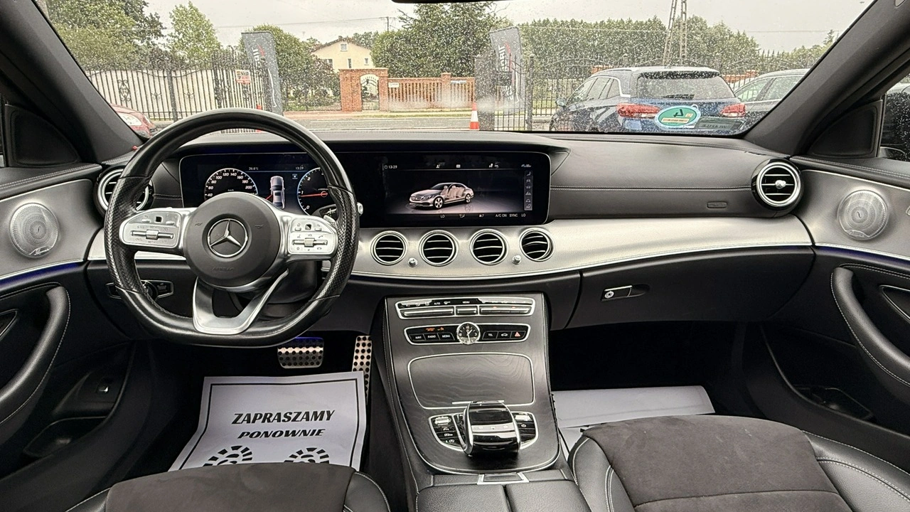 Mercedes E 300 - Zdjęcie 15