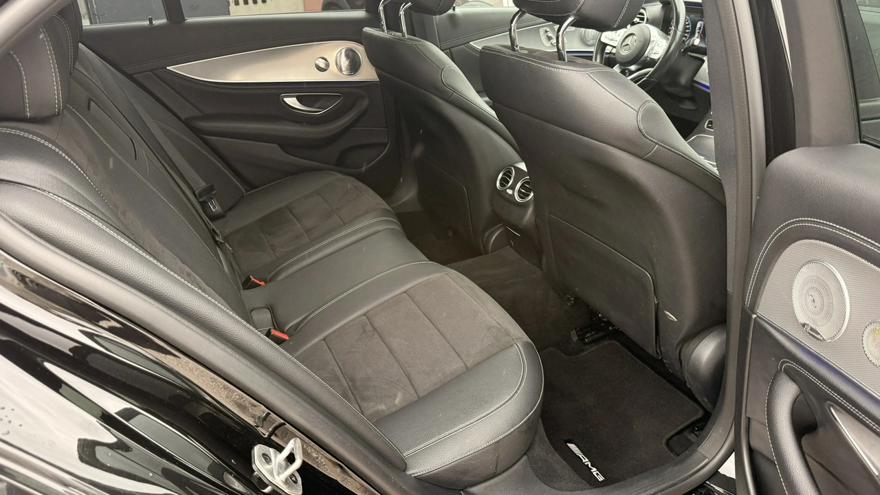 Mercedes E 300 - Zdjęcie 8