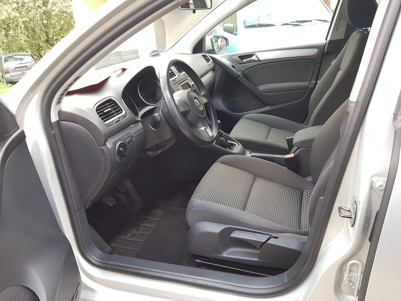 Volkswagen Golf - Zdjęcie 16