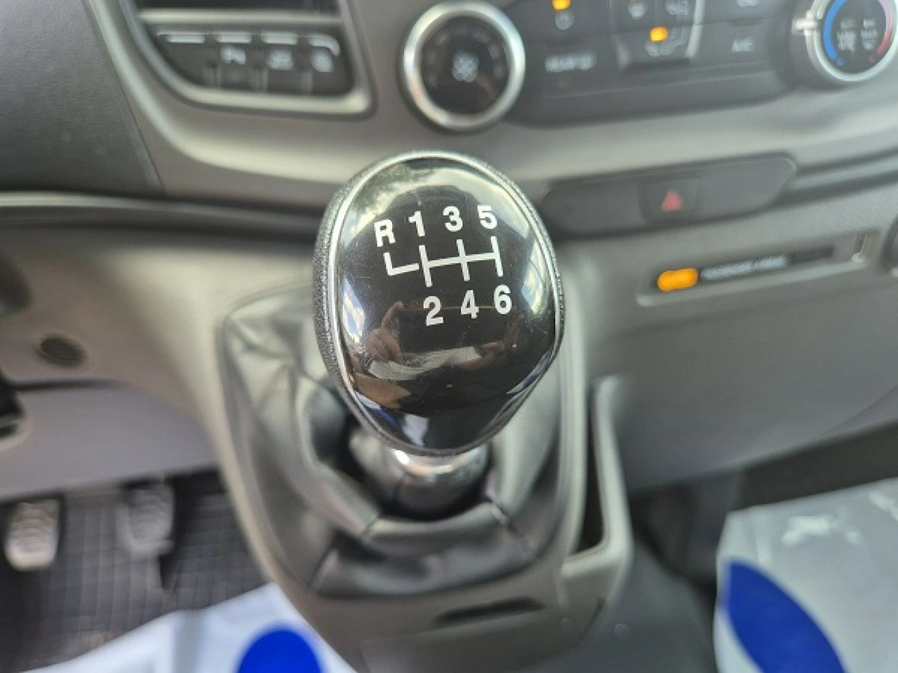 Ford Transit Custom - Zdjęcie 34