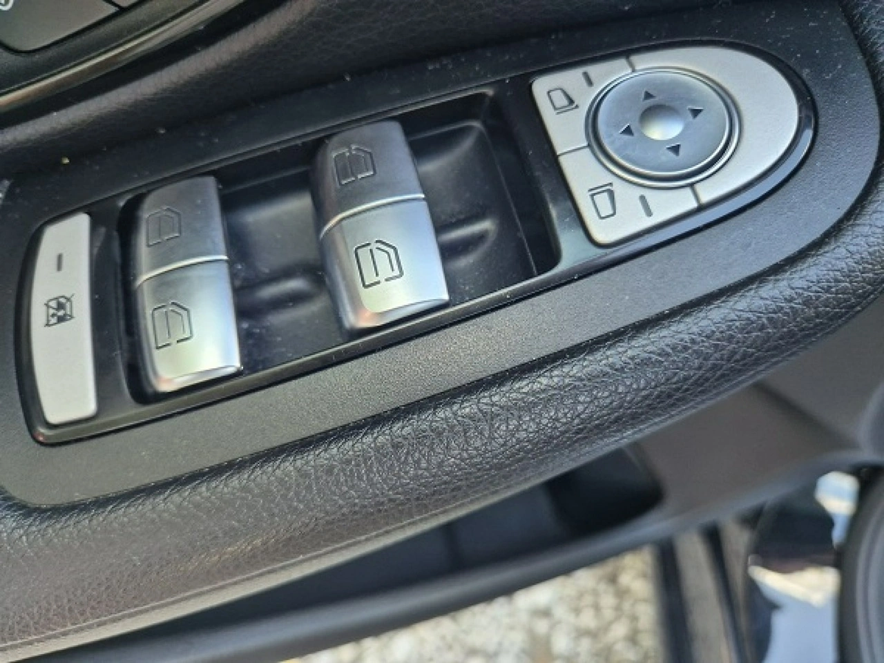 Mercedes C 200 - Zdjęcie 18