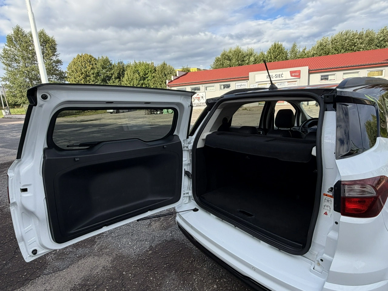 Ford EcoSport - Zdjęcie 39