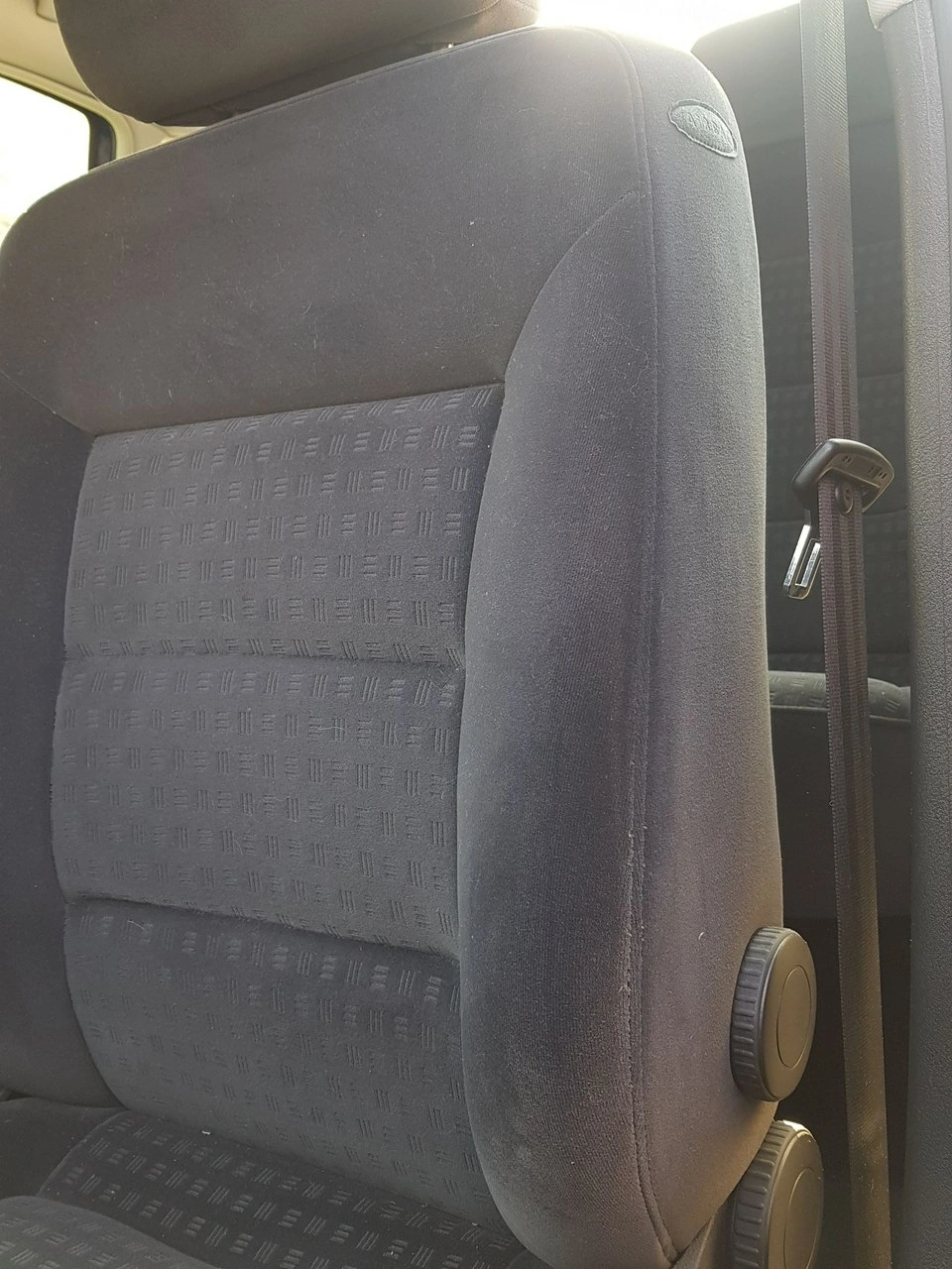 Volkswagen Passat - Zdjęcie 14