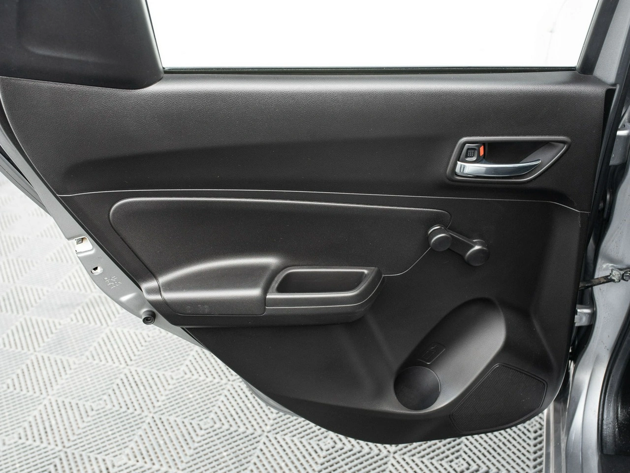 Suzuki Swift - Zdjęcie 16