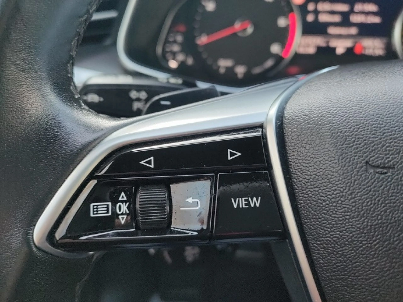 Audi A6 - Zdjęcie 24