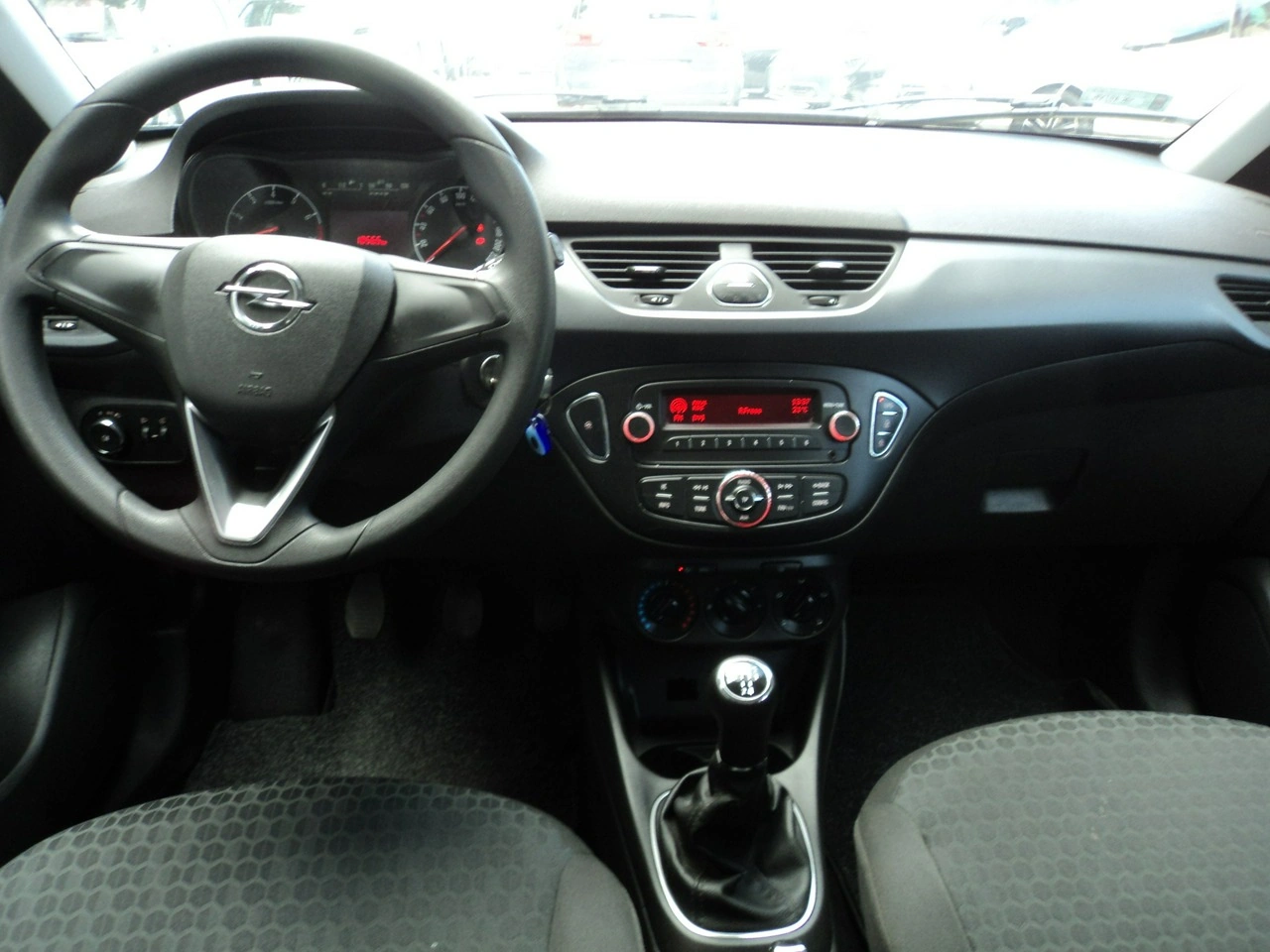 Opel Corsa - Zdjęcie 7
