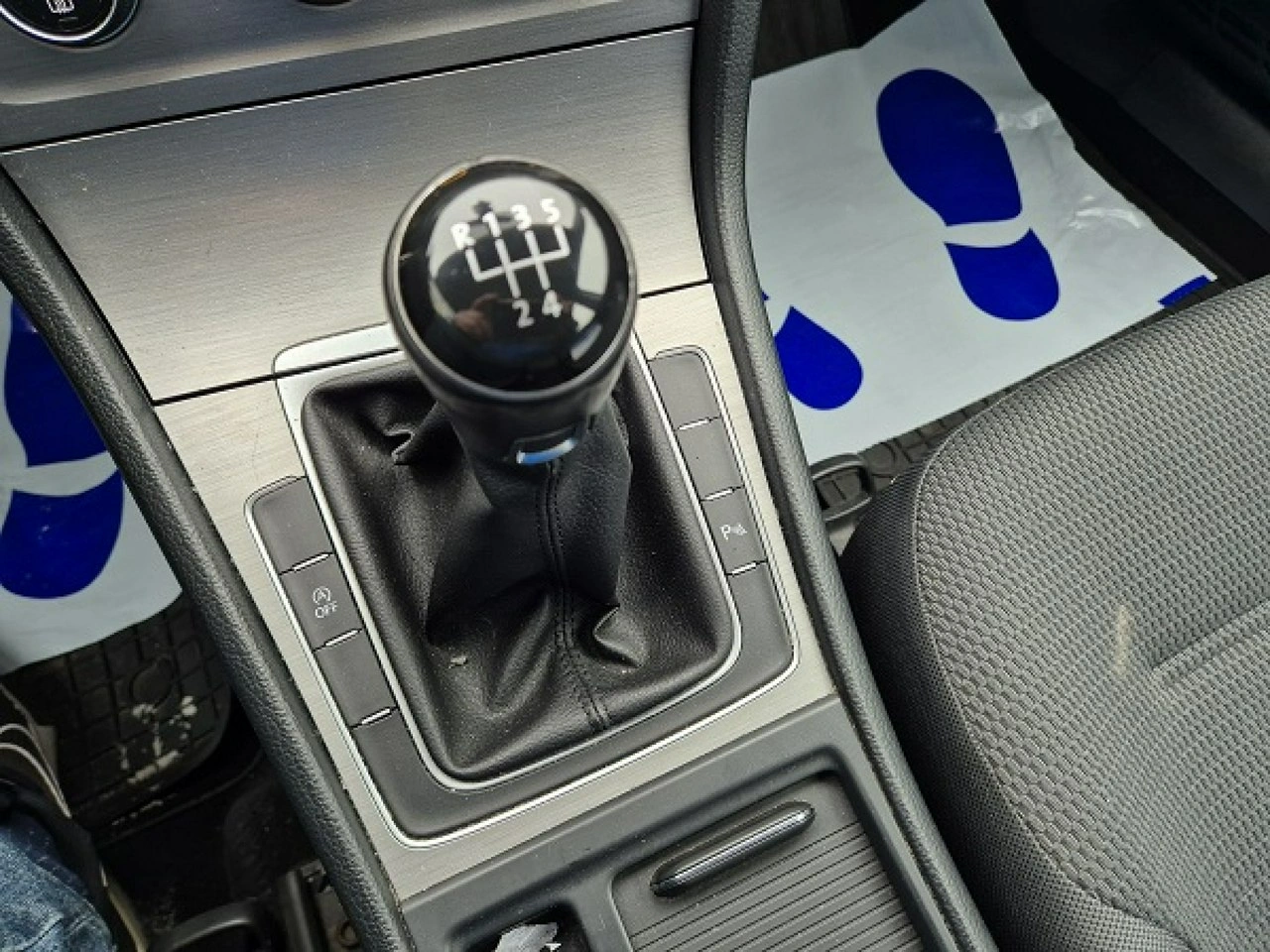 Volkswagen Golf - Zdjęcie 16