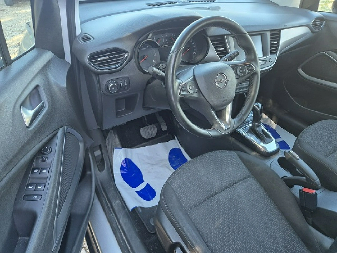 Opel Crossland X - Zdjęcie 16
