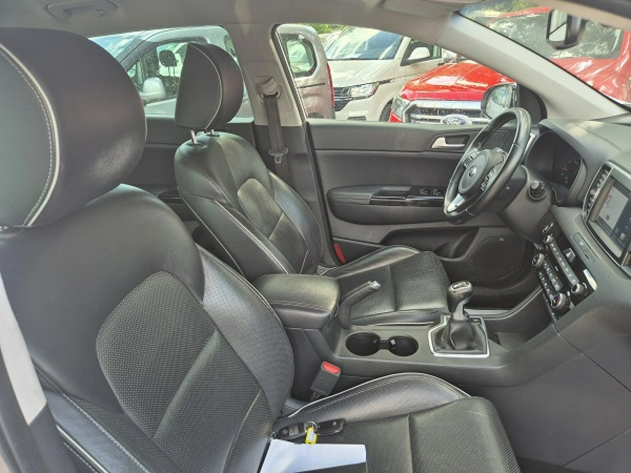 Kia Sportage - Zdjęcie 17