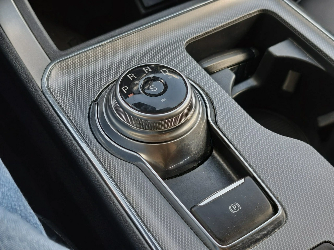 Ford Edge - Zdjęcie 15