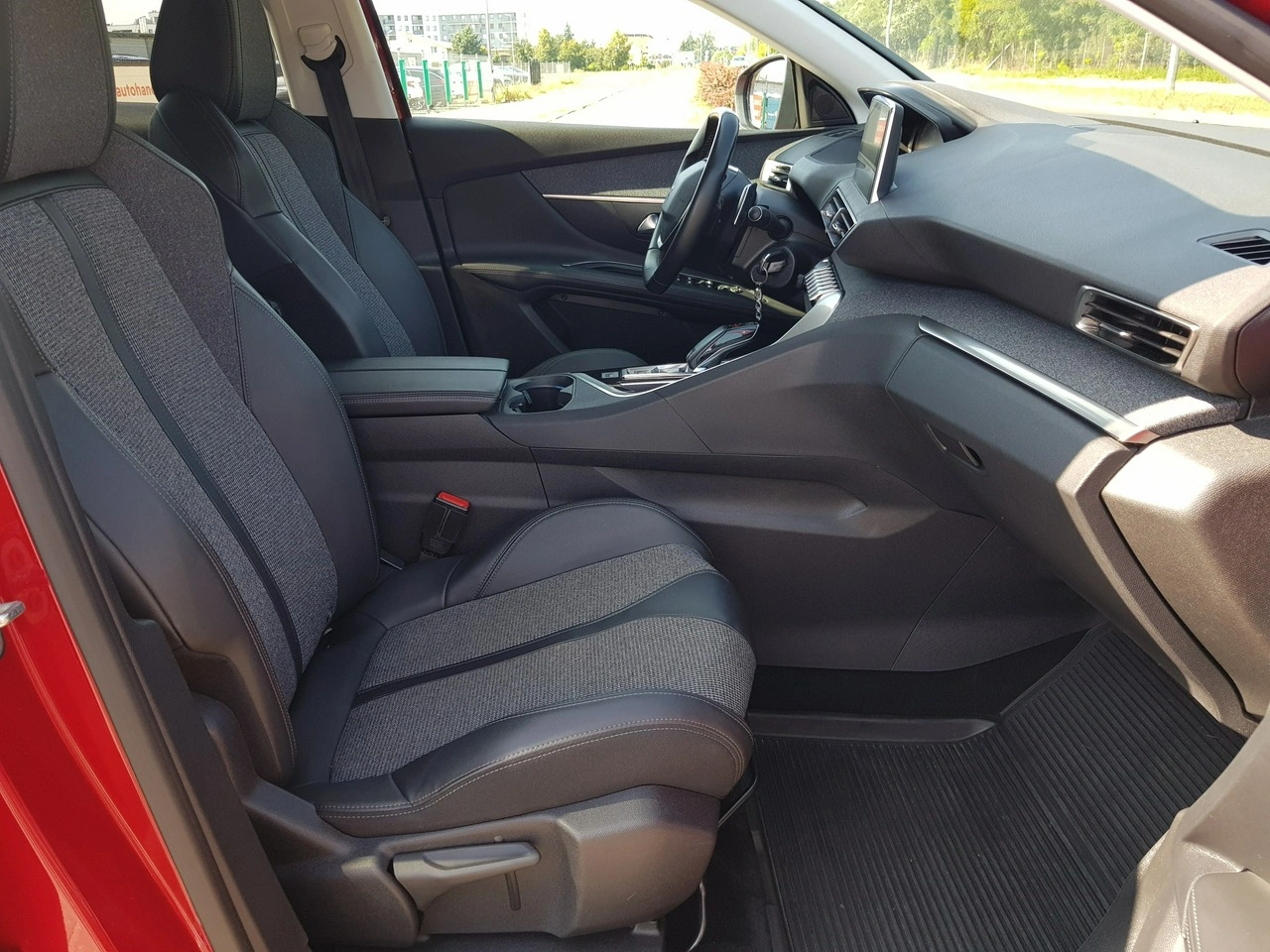 Peugeot 3008 - Zdjęcie 16