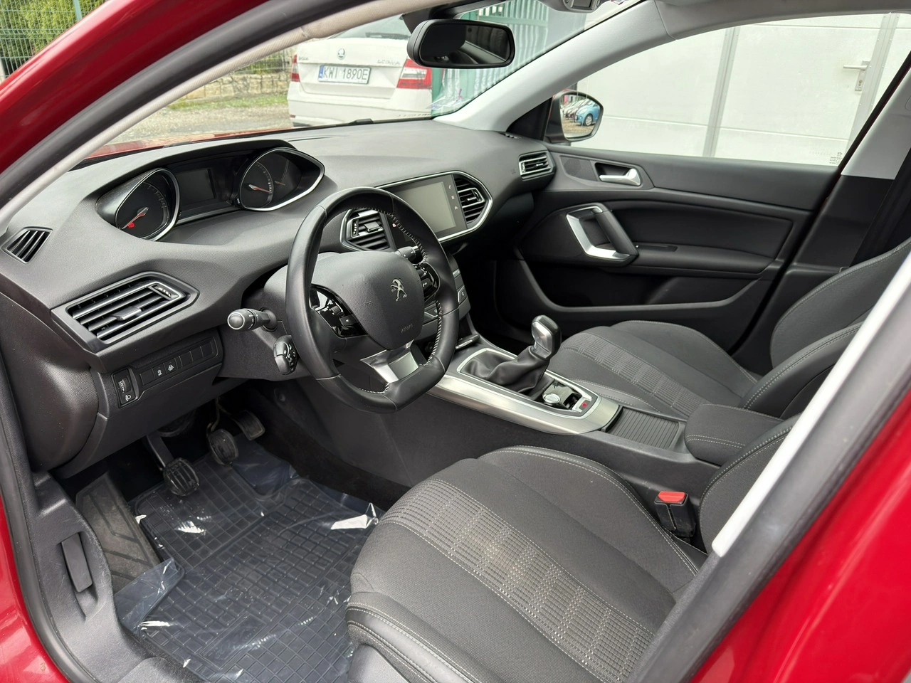 Peugeot 308 - Zdjęcie 10