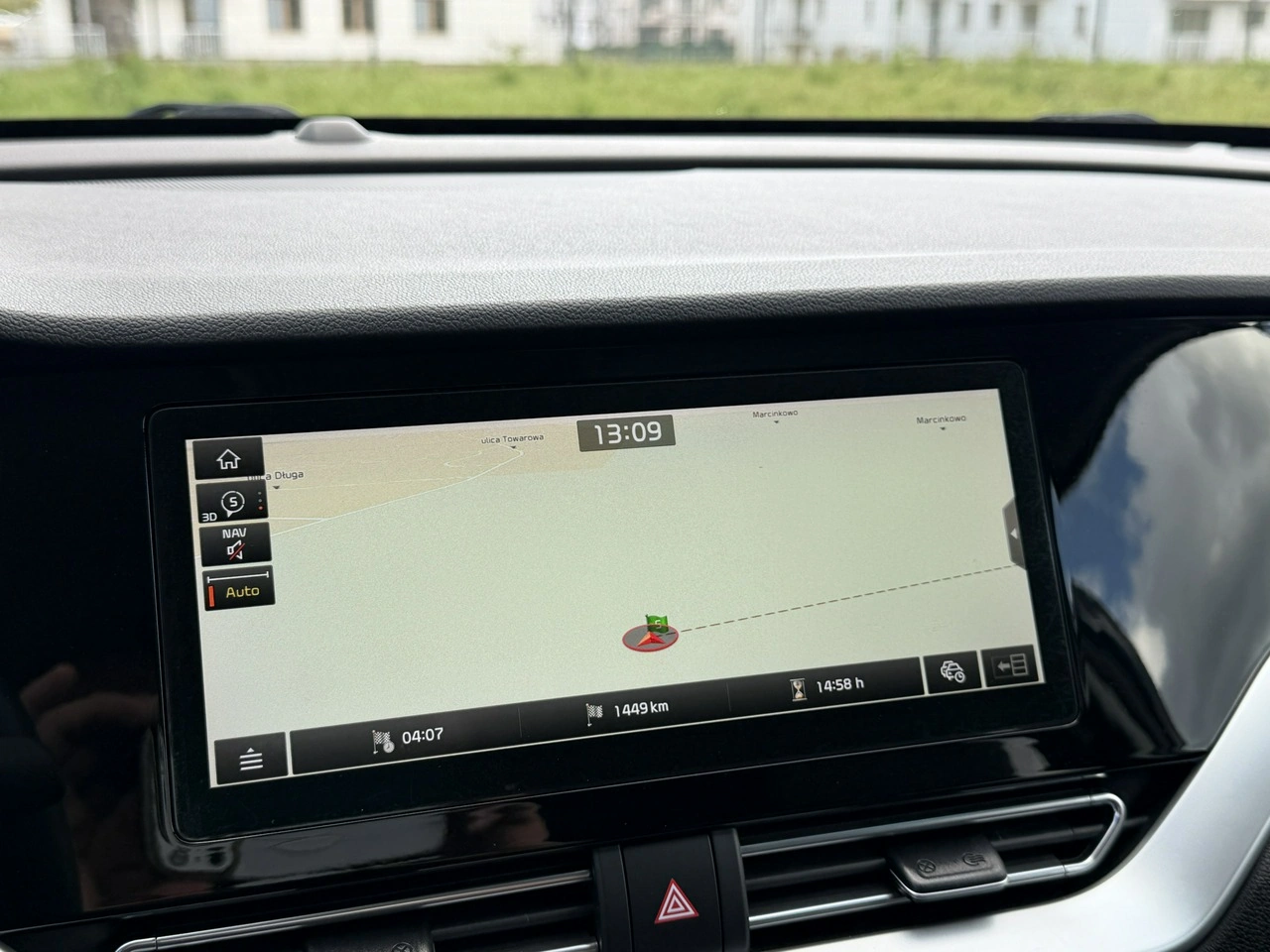 Kia Niro - Zdjęcie 24