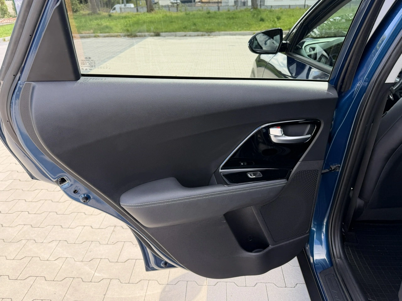 Kia Niro - Zdjęcie 28