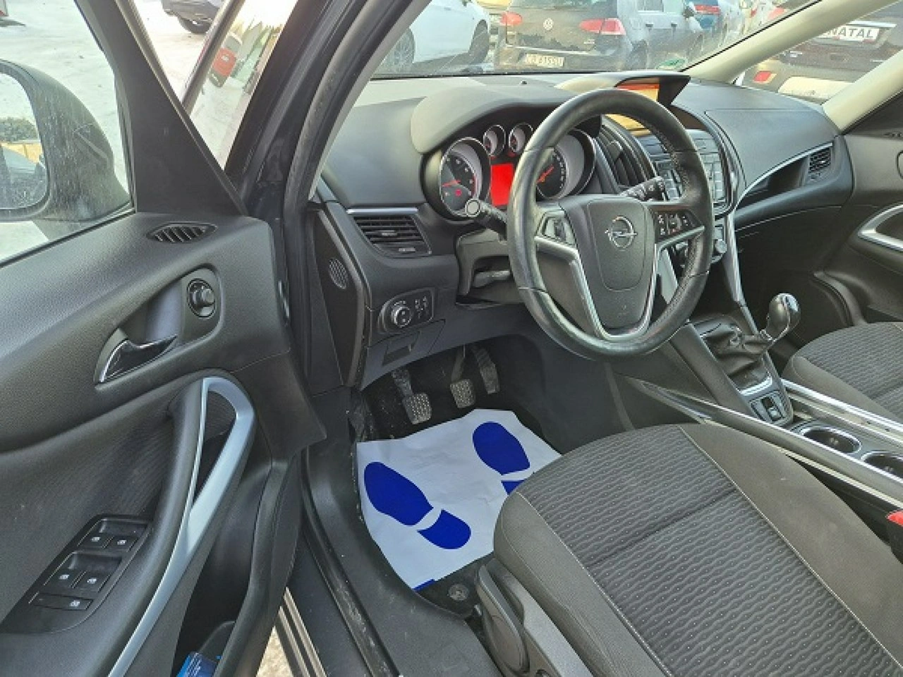 Opel Zafira - Zdjęcie 12