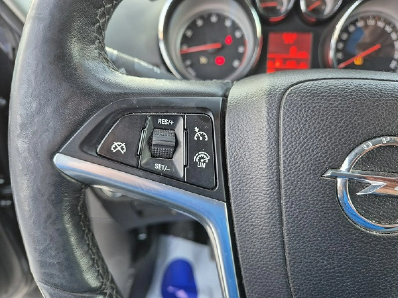 Opel Zafira - Zdjęcie 16