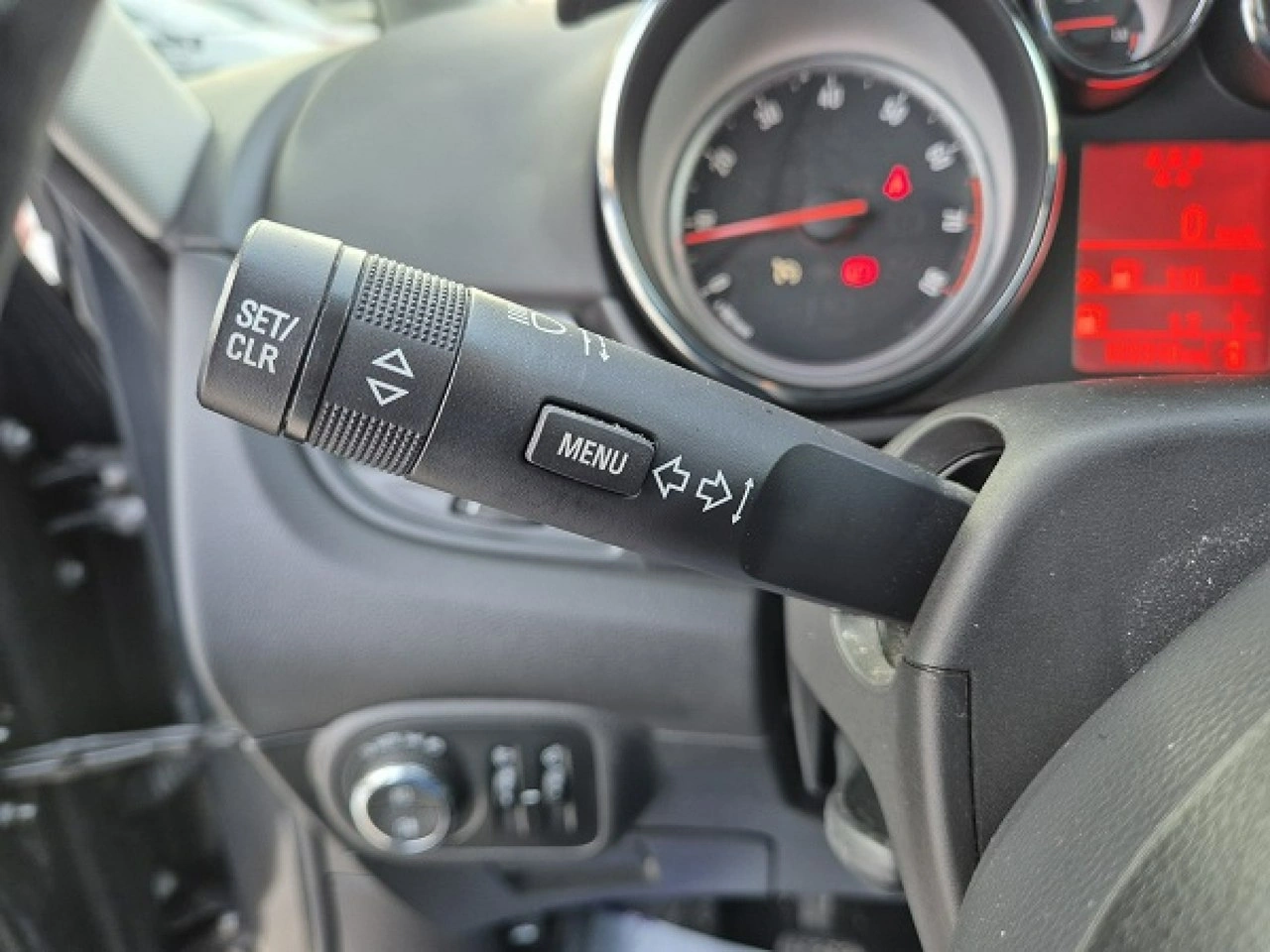 Opel Zafira - Zdjęcie 19