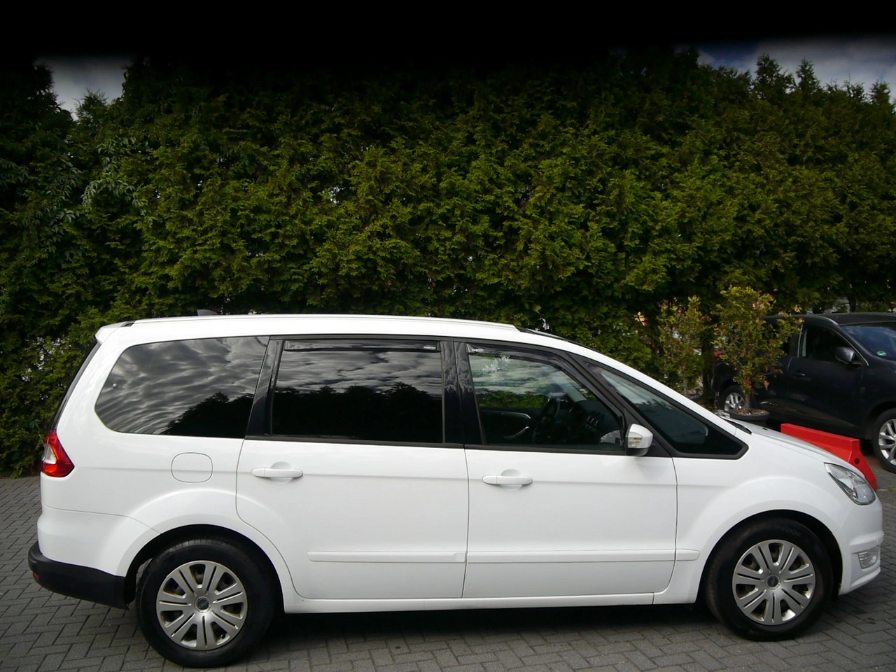 Ford Galaxy - Zdjęcie 9