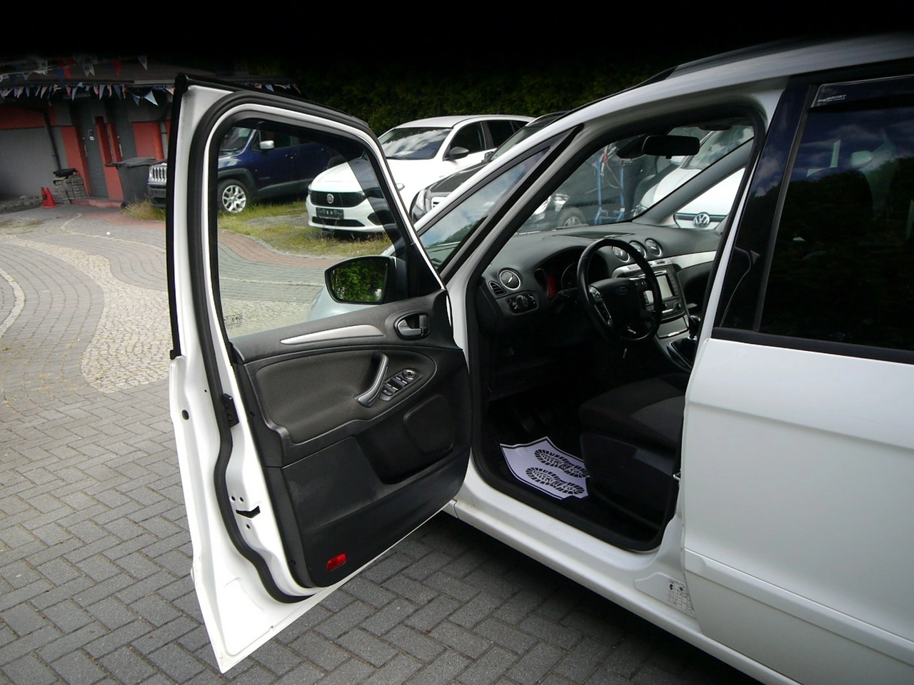 Ford Galaxy - Zdjęcie 30