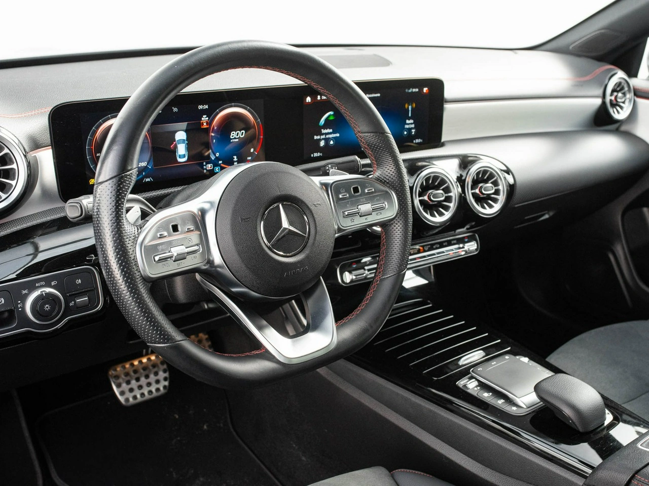 Mercedes CLA 200 - Zdjęcie 5