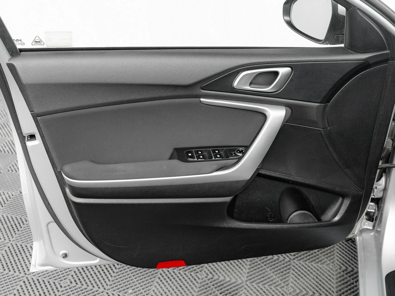 Kia Ceed - Zdjęcie 8