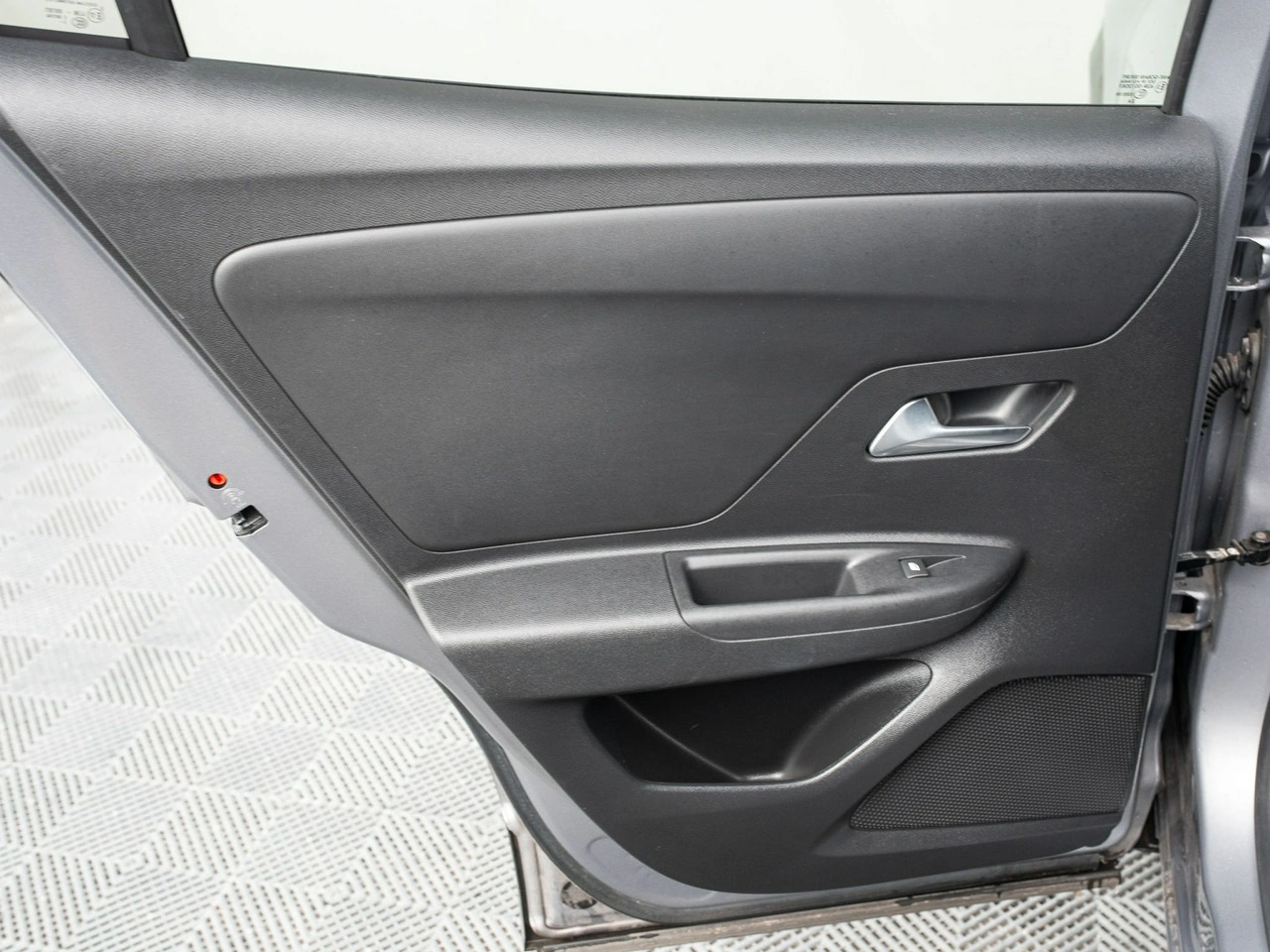 Opel Mokka - Zdjęcie 21