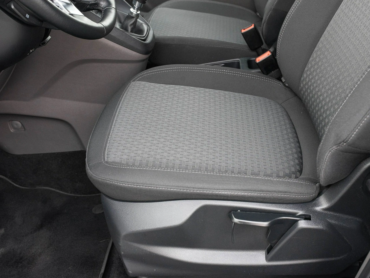 Ford Transit Connect - Zdjęcie 9