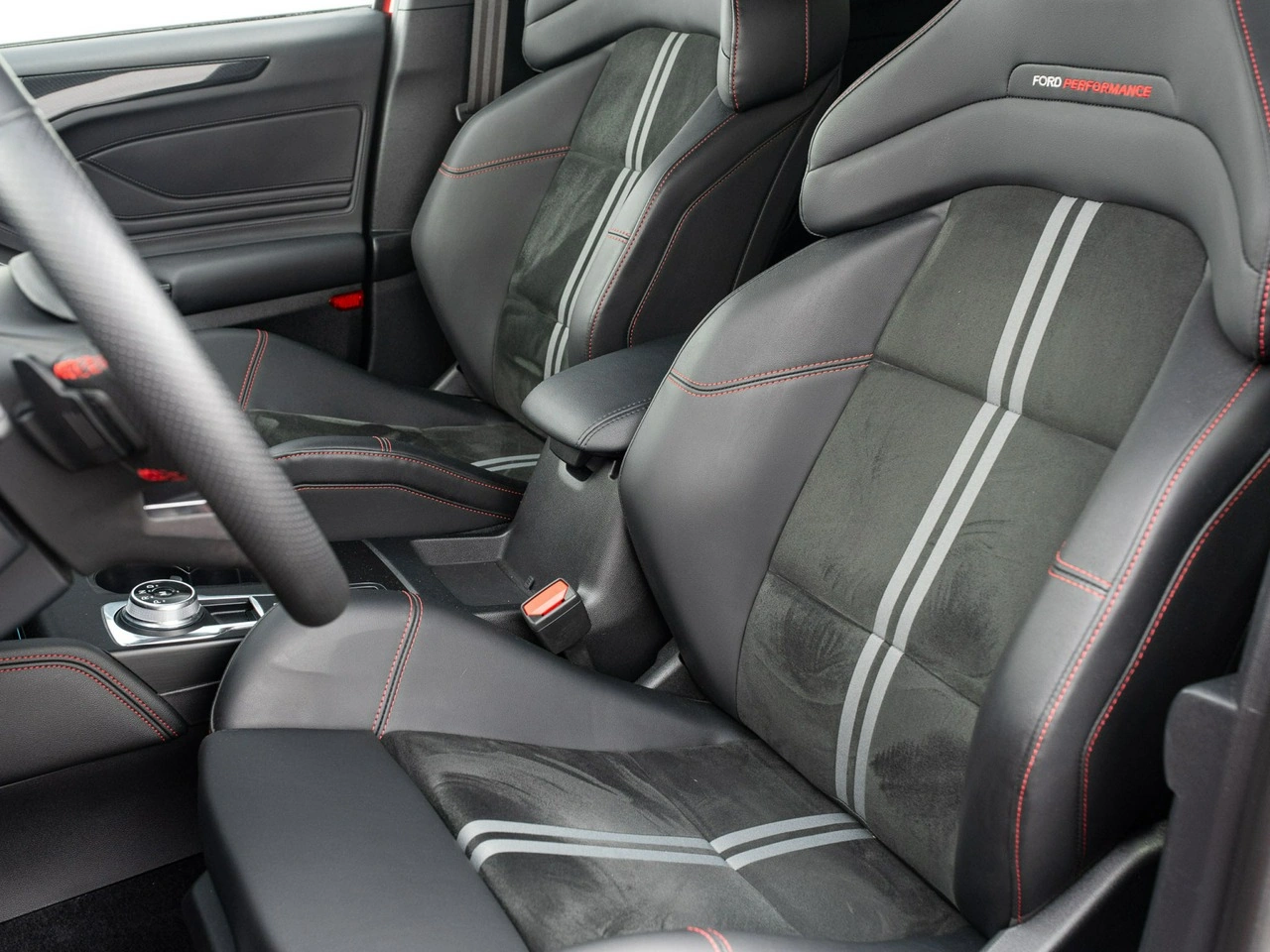 Ford Focus - Zdjęcie 10