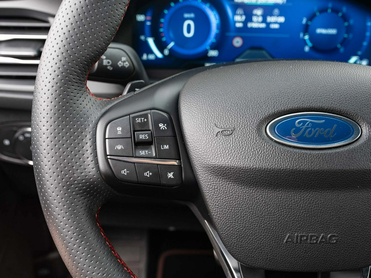 Ford Focus - Zdjęcie 12
