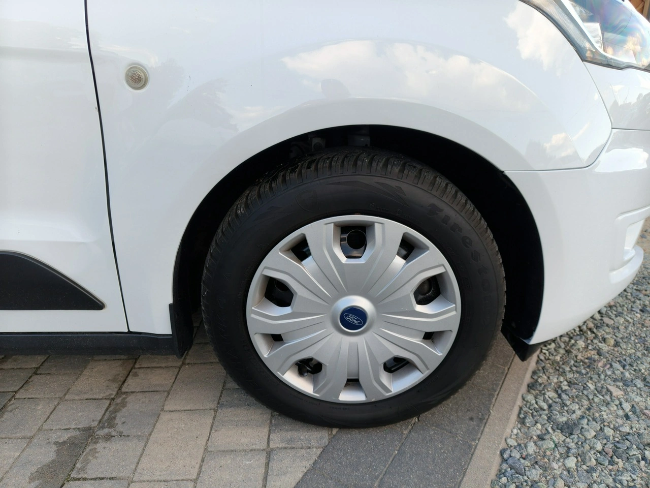 Ford Transit Connect - Zdjęcie 29