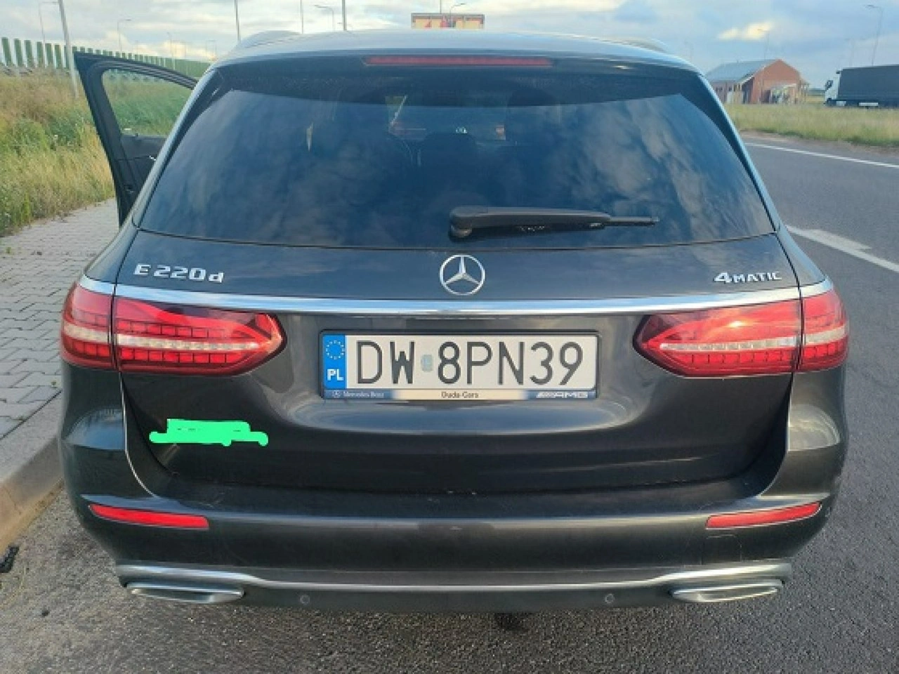 Mercedes E 220 - Zdjęcie 2